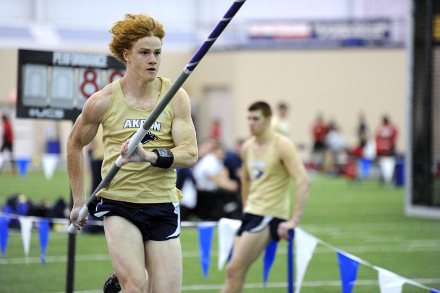 UA's Shawn Barber is a national champion pole vaulter