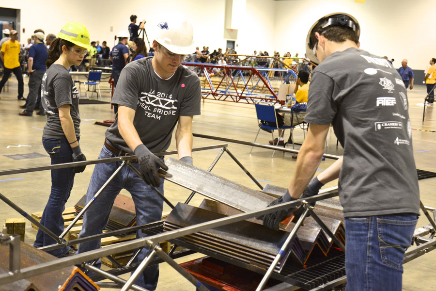 2014 Steel Bridge Competition at The University of Akron