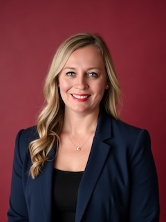 Amber Genet Barkoukis Headshot