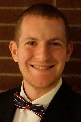 Headshot of Career Services Coordinator Derek Daily.