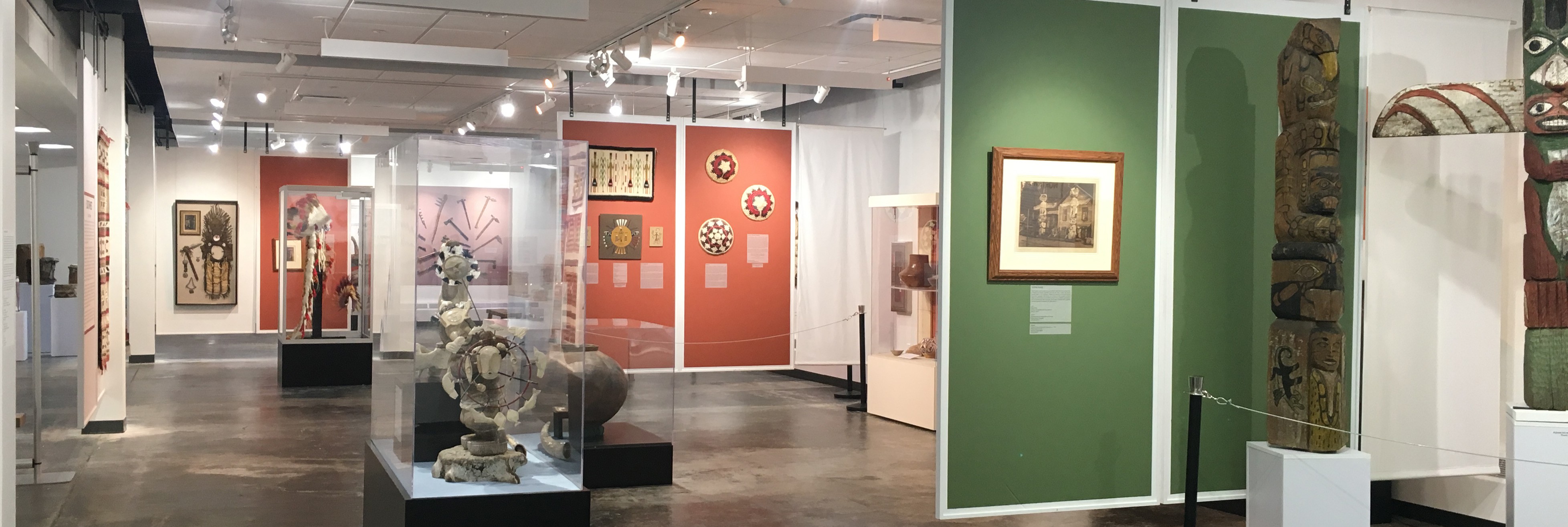 Gallery of Native American artifacts