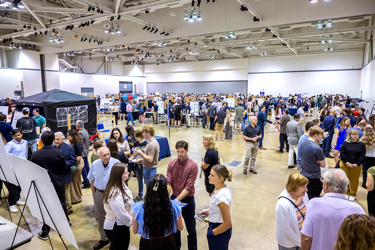 Senior Design Day highlights career-ready engineering talent