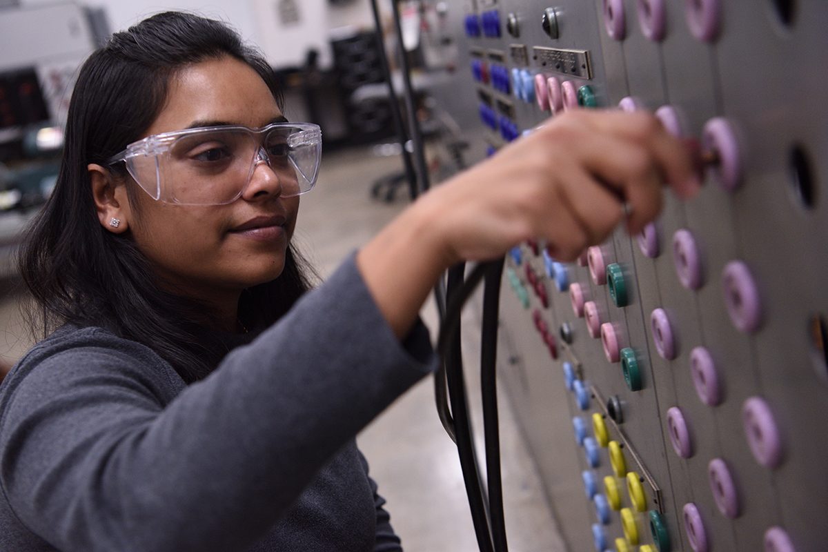Electrical engineering student in the lab
