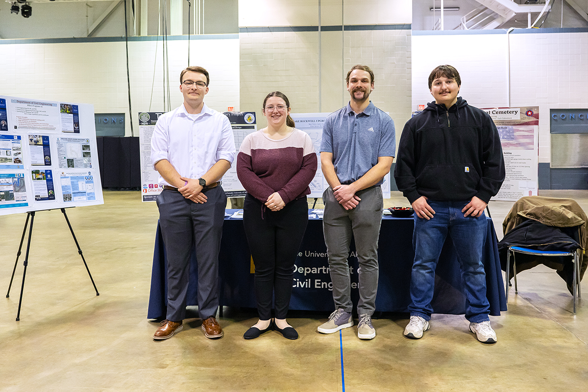 CEPS-SeniorDesignDay-04-1200.jpg