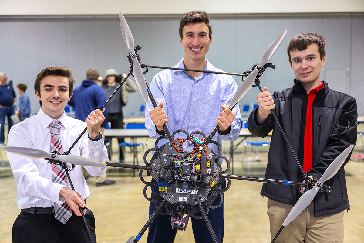 CEPS-SeniorDesignDay-05-1200.jpg
