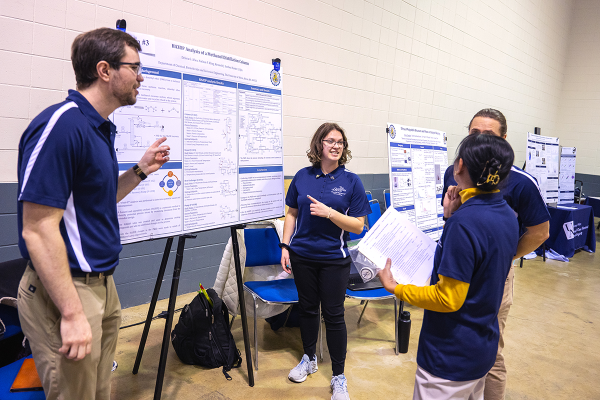 CEPS-SeniorDesignDay-06-1200.jpg