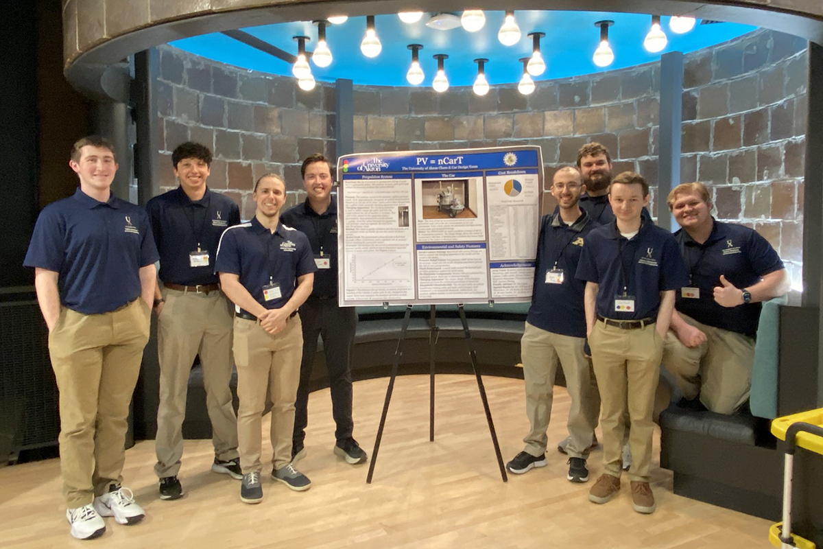Chemical, biomolecular and corrosion engineering students excel at 2025 regional competitions