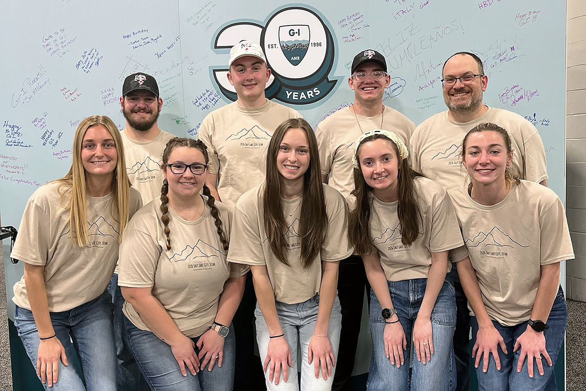 Zips Geo-Challenge Team Wins National Title at Geo-Congress 2026
