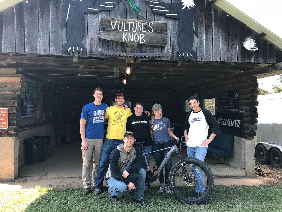 Vultures Knob volunteers