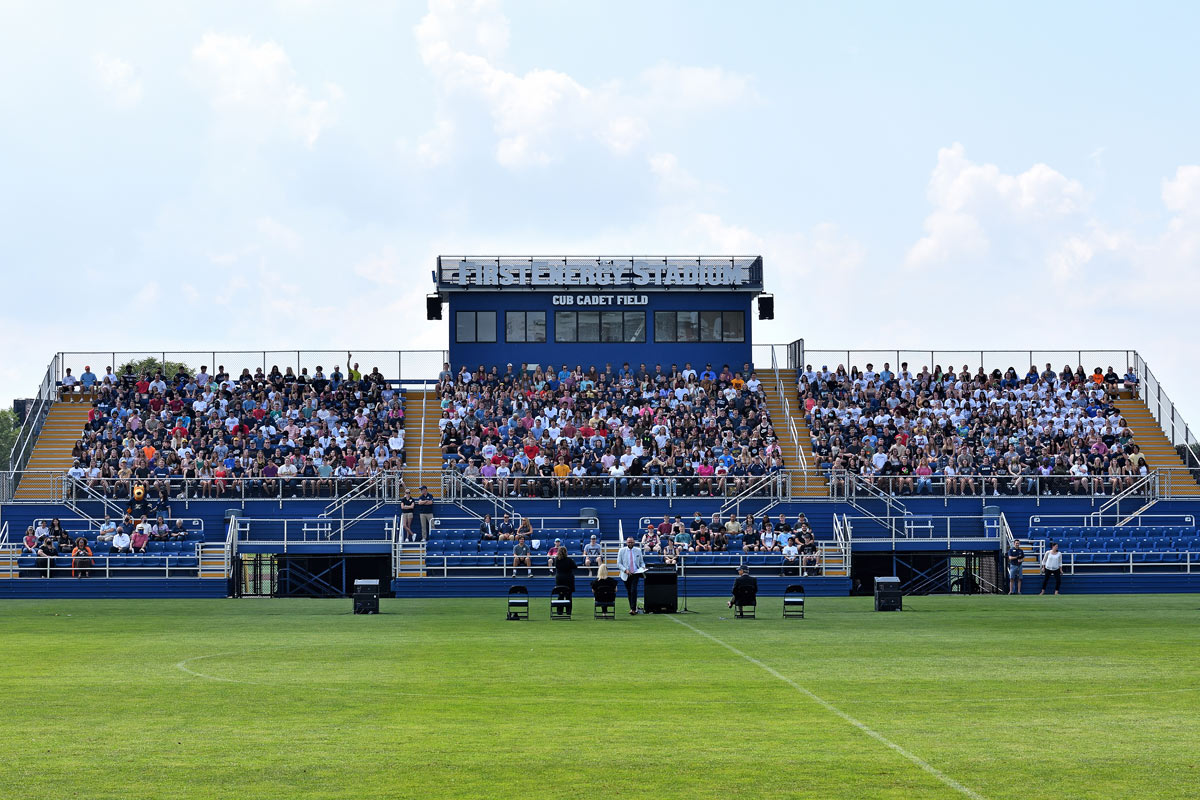 A group photo of the class of 2025