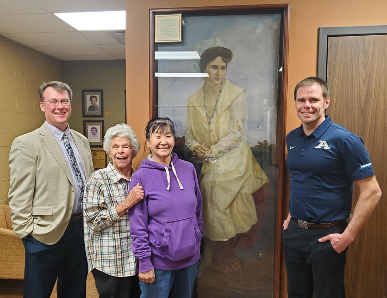 CHHS Dean Dan Friesner, Marya Hunsicker, Jennifer Grey and Dr. Timothy Meyers, executive director of the School of Nursing