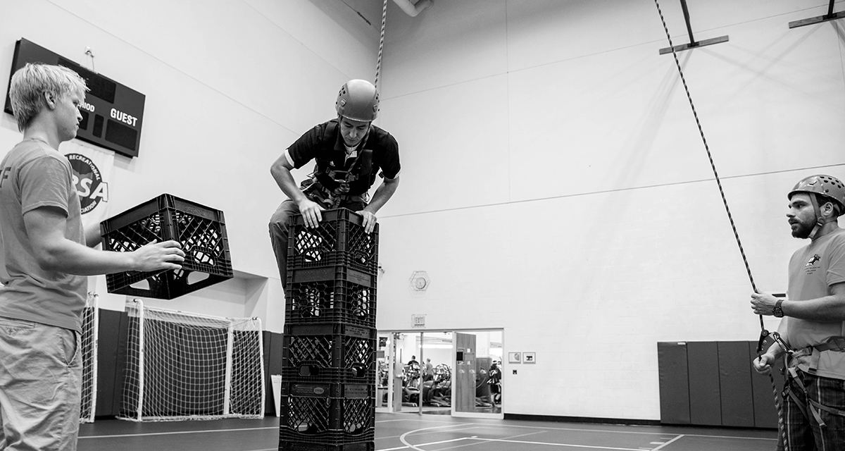 Crate stacking