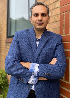 Dr. Siamak Farhad