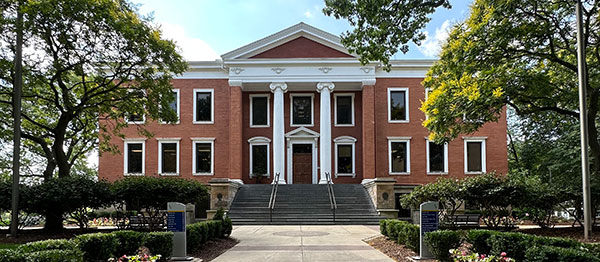 Students featured on the Campus Tour TV series at The University of Akron campus